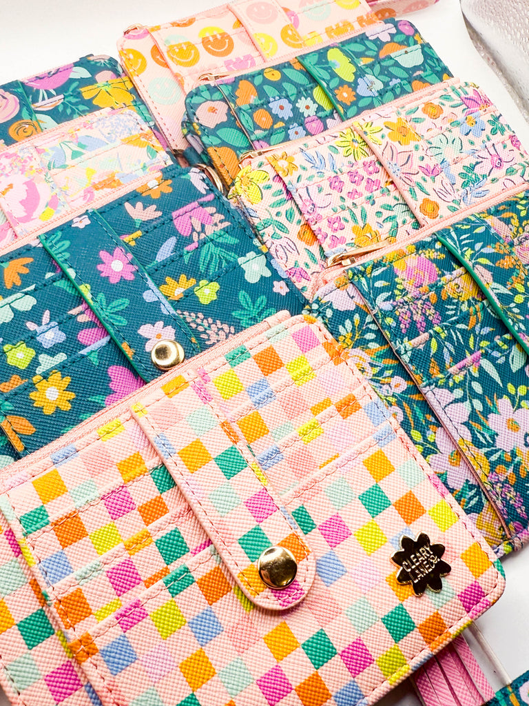 Wallet Keychain | Emerald Rainbow Meadows